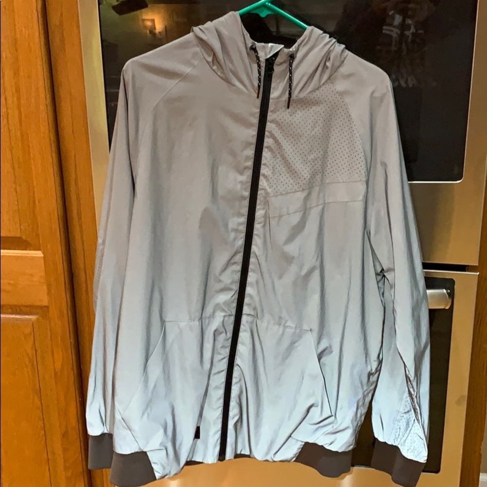 Reflective Jacket Zip Up 🔥 - Picture 2 of 6